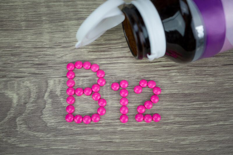 Vitamin B12 gilt als Mangel-Nährstoff bei der veganen Ernährung.