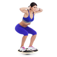 Übung Balance Board Squat