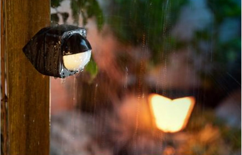 wetterfester Bewegungsmelder für den Außenbereich