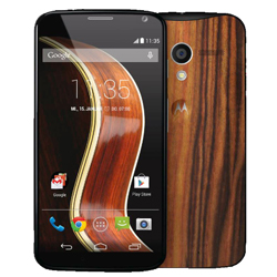 Motorola Moto X mit Rückdeckel in Wallnussbraun