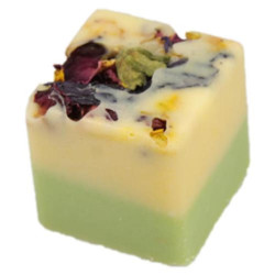Badebombe mit Kakaobutter