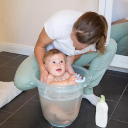 Wiaderko do kąpieli Tummy Tub