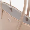 LACOSTE sac à épaule Shopping Bag Simply Taupe beige Voir les images du produit 9