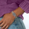 Montre pour femme et homme - Casio Modèle : LA670WEM-7EF Voir les images du produit 17