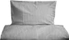 A duvet cover and pillowcase set with a striped pattern. Produktbild-Vorschau