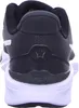 The back view of a black and white Nike Star Runner 4 sneaker. Voir les images du produit