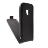 A black flip cover for a smartphone, shown from the side with the cover open. Anteprima dell’immagine prodotto