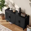 Heller Holzschrank mit schwarzen Metallgriffen – Produktbild-Vorschau 9