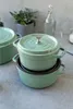 Staub cocotte, 28 cm | šalvějově zelená | kulatá | litina Náhled obrázku produktu 14
