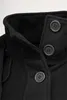 A close-up view of the collar and buttons of a black fleece jacket. Produktbild-Vorschau