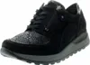 A single black women's sneaker with a wedge heel and a snakeskin-patterned toe box is shown against a white background. Náhled obrázku produktu