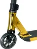 Close-up of the front wheel and deck of a gold and black scooter. Anteprima dell’immagine prodotto