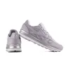 Reebok CL Lthr Damen Halbschuhe Schnürer in Grau mit Produktbild-Vorschau 3