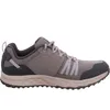 A side view of a single gray Skechers Escape Plan sneaker against a white background. Voir les images du produit