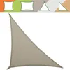 A collage showing different shapes of shade sails and a large triangular shade sail in the foreground. Anteprima dell’immagine prodotto