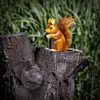 KADAX Eekhoornbeeldje, 28 cm, tuinbeeld van gepoedercoat Productafbeelding-voorbeeld 5
