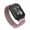 A smartwatch with a pink strap is displayed against a white background. Voir les images du produit