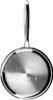The bottom of a stainless steel frying pan is shown against a white background. The pan has a handle attached to the top. Anteprima dell’immagine prodotto