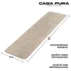 A beige stair mat is shown diagonally on a white background with dimensions and feature callouts. Anteprima dell’immagine prodotto