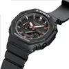 A close-up, angled shot of a black Casio G-Shock watch with rose gold accents. Voir les images du produit