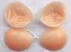 Samolepiaca push-up podprsenka bez ramienok so silikónovými Náhľad obrázku produktu 7