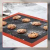 Tapis de cuisson en silicone bicolore 40x30 cm perforé Voir les images du produit 9