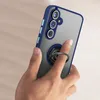 A hand holding a smartphone with a dark blue and gray case with a ring holder. Produktbild-Vorschau