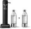 A black Aarke Carbonator 3 soda maker is shown next to two clear bottles filled with water, with a plus sign in between. Produktbild-Vorschau