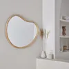 sweeek - Organischer Spiegel aus Tannenholz 95cm - Natur Produktbild-Vorschau 5