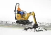 Mikrokoparka Bruder JCB 8010 CTS i robotnik budowlany Podgląd zdjęcia produktu 6