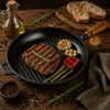 MAYSTERNYA Gusseisen-Grillpfanne mit Holzgriff – ø 24 x 4 Produktbild-Vorschau 7