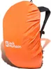 A bright orange backpack cover with the Jack Wolfskin logo on it, shown against a white background. Voir les images du produit