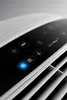 A close-up view of the control panel of a De Longhi air conditioner. Produktbild-Vorschau