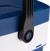 A close-up view of the handle and locking mechanism of a blue and white cooler box. Náhled obrázku produktu
