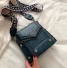 Kleine Retro-Letterman-Handtasche aus Leder für Frauen Produktbild-Vorschau 4
