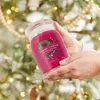 Yankee Candle Sparkling Winterberry 567 g Voir les images du produit 3