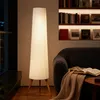 HOMCOM LED Stehlampe Wohnzimmer Dimmbar Holz mit Dreibein Produktbild-Vorschau 2