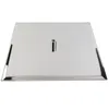 A square, flat, silver shower head is shown from a slightly elevated front view against a white background. Anteprima dell’immagine prodotto