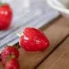 Deko Erdbeere Gardby - rot: Erdbeere stehend Produktbild-Vorschau 3