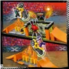 A collage of LEGO City Stunt Park scenes with motorcycles and a spider cage. Podgląd zdjęcia produktu