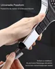 A hand is shown attaching a shower hose to a shower head. Produktbild-Vorschau