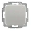 A close-up studio shot of a white electrical outlet cover with a flip lid, mounted on a metal frame. Anteprima dell’immagine prodotto