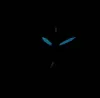 Close-up of watch hands glowing in the dark. Produktbild-Vorschau