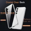 A clear phone case is shown next to a smartphone, highlighting its features. Produktbild-Vorschau