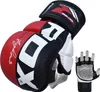 A pair of red, black, and white MMA sparring gloves are shown against a white background. A smaller, fingerless glove is also visible to the right. Voir les images du produit