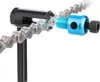 Riveteuse de chaîne KMC "Mini Chain Tool".
Pour raccourcir Voir les images du produit 3