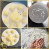 A collage of images showing homemade pasta and a pasta maker attachment. Produktbild-Vorschau