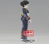 A side view of a figurine of a woman in a kimono. Náhľad obrázku produktu