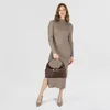 Guess Camden Shoulder Bag Hnědý Náhled obrázku produktu 14