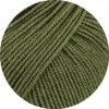 Close-up of green yarn. Produktbild-Vorschau